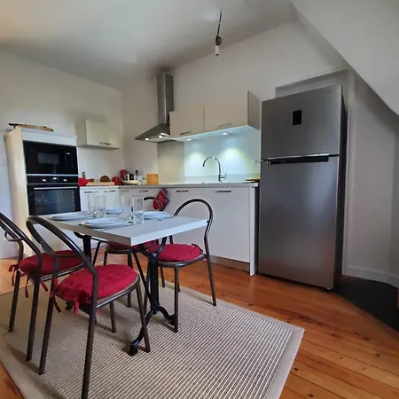 Logis Des Tourelles 公寓