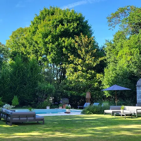 Logis Des Tourelles * 干邑