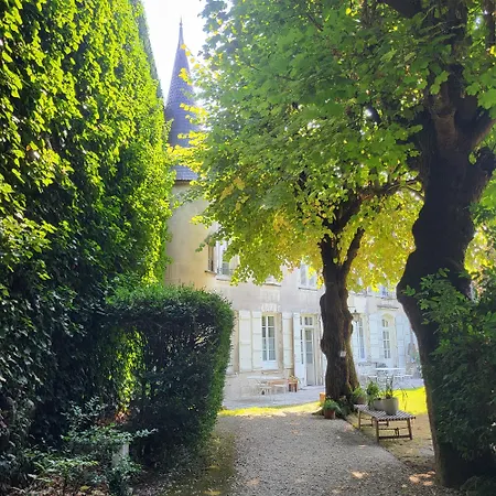 Logis Des Tourelles 干邑