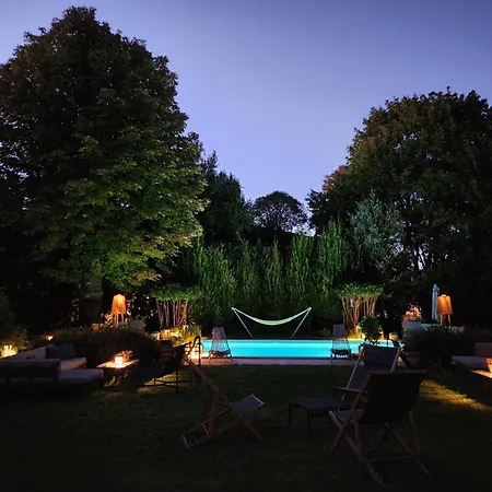Logis Des Tourelles * Cognac